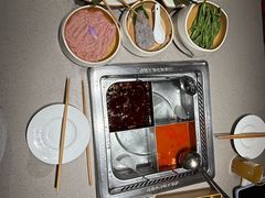 -海底捞火锅(银泰中心店)