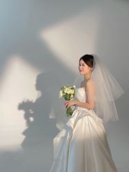 -LOVINA洛维娜婚纱礼服