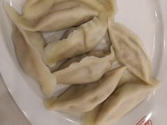 猪肉脆藕水饺-客临百思德·东北特色馆(龙湖时代天街店)
