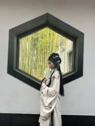 -一揽芳华汉服旗袍体验馆(拙政园店)