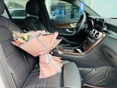 -上海星瀚奔驰4S店(红柳路店)