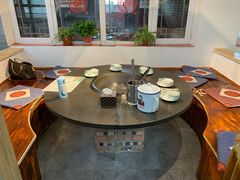 包厢-缘福乡村铁锅炖民宿(八达岭店)