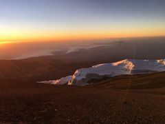 -乞力马扎罗山