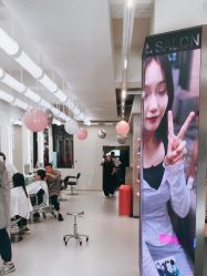 -Z.X HAIR SALON张新美业