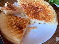 青稞酸奶饼-四姑娘山阿巴郎·藏式花园餐厅