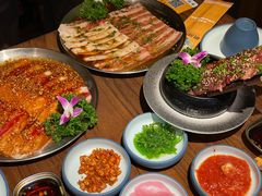 -明洞阿姨·韩式酱蟹烤肉·创意料理(三元桥店)