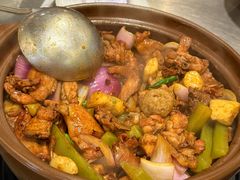 -胡须佬鸡煲四季火锅店(石厦西村直营店)