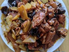 -美顺香食府鱼头老店(雪野湖店)