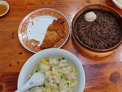 -上海特色小笼店(铁岭路90弄小区店)