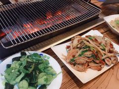 -海拉尔碳烤羊腿烤鸽子(吕营店)