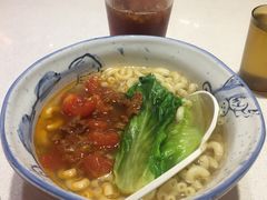 -潮庭港式茶餐厅·熊仔奶茶(同济广场店)