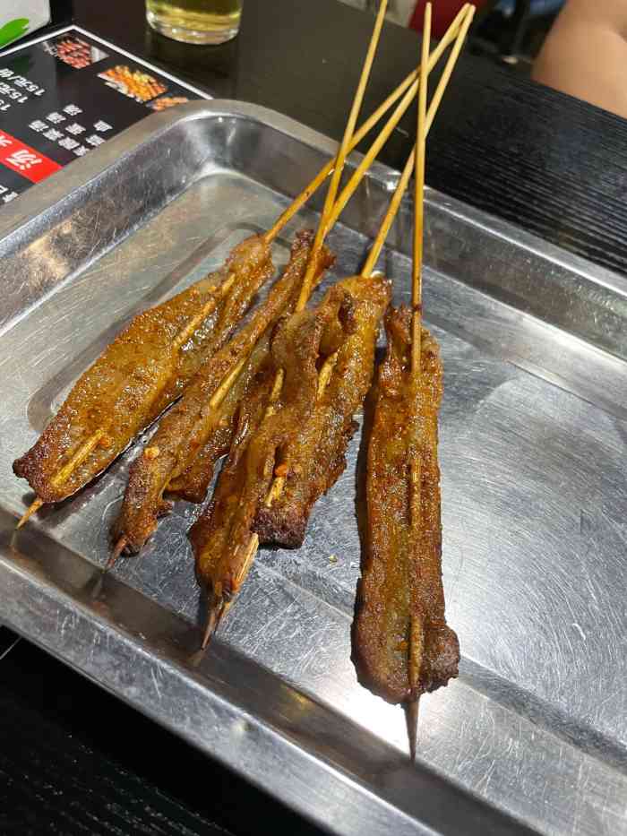 峨边一支香烧烤-"喜欢吃烧烤的人,都知道这三句经典的话在.