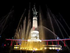 -人民防洪胜利纪念塔