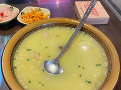 -富正毅三下锅·湘西韵味(天门山索道店)
