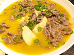 酸笋泉水牛肉-悦百味·品质川菜(橄榄郡店)