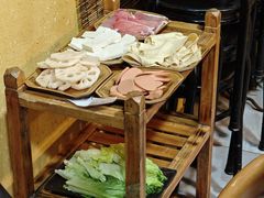 -颜氏双江清水鱼一养身火锅(磁器口店)