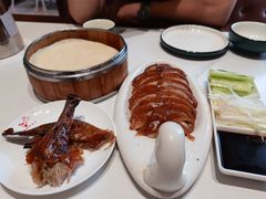 -梅利汴京烤鸭•开封豫菜地标店(东大街店)