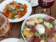尼斯金枪鱼沙拉-京A Taproom·精酿餐吧(CBD店)