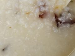 皮蛋瘦肉粥-闻莺馆(柳浪闻莺店)
