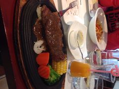 iphone_upload_pic-爱丽丝牛排西餐厅(光谷步行街店)