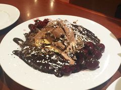 -Pancakes on the rocks(Darling Harbour)