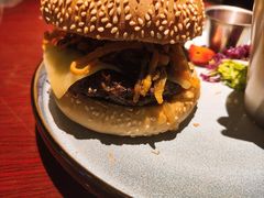 香浓蘑菇牛肉汉堡-bluefrog蓝蛙(水游城店)