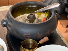 汽锅鸡-云海肴(星耀樟宜店)