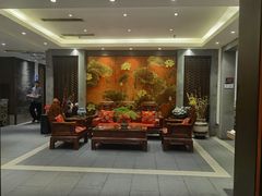 -梅花香里大酒店(郁金香路店)