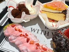 -HOT CRUSH趁热集合·现烤面包(上海环球港店)