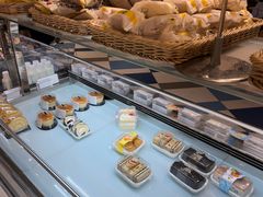 -85度C(生甜甜圈研究工坊·上海局门店)