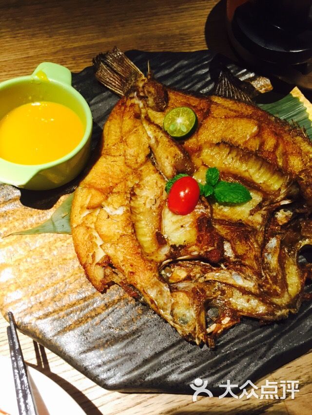 尚座龙门里(紫荆广场店)-柠香煎鲈鱼图片-上海美食-大众点评网