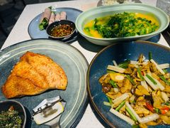 -半山腰·云南菜(侨福芳草地店)