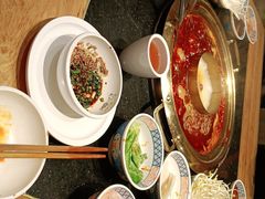 -周小明火锅(黑金冠社区店)