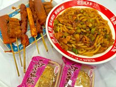 -滴滋味·新疆炒米粉·炒三凉(乌市总店)