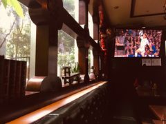 -Hooley's活利仕西餐厅(珠江新城店)