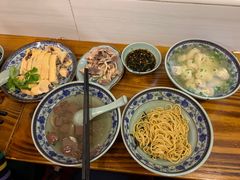 -九斤黄三黄鸡专卖店