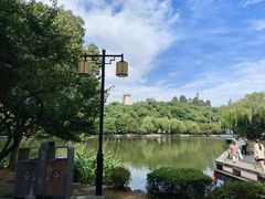 -绍兴东湖风景区