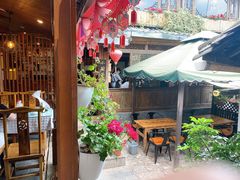 露天位-小厨子私房菜·云南美食店