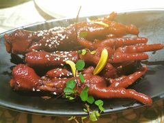 吮指鸡爪-桂满陇天书(南京德基旗舰店)