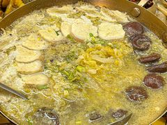 -闯关东东北农家菜(崂山石老人店)