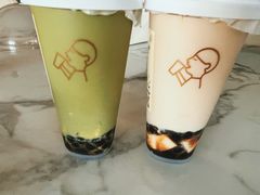 -喜茶(北京华贸购物中心店)