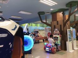 -莫莉幻想儿童乐园(武汉金银潭永旺店)