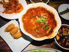 -张氏宽窄巷成都菜(澳德乐店)