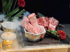 -铭牛烧肉·和牛海鲜自助(高新月牙湖店)