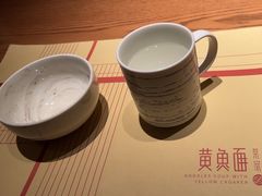-荣家黄鱼面(前滩太古里店)