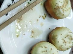 -朱新年·苏式汤团·面点(北寺塔店)