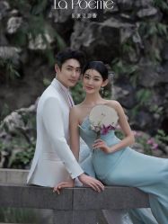 -乐派诗婚纱摄影