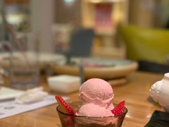 草莓圣代-格兰西点餐厅(文化街店)