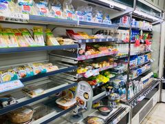 -全家便利店(上体场站店)