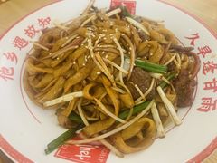 干炒牛河-融合四喜茶餐厅(番禺市桥友利店)